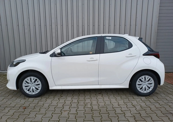 Toyota Yaris cena 94900 przebieg: 6, rok produkcji 2024 z Tczew małe 92